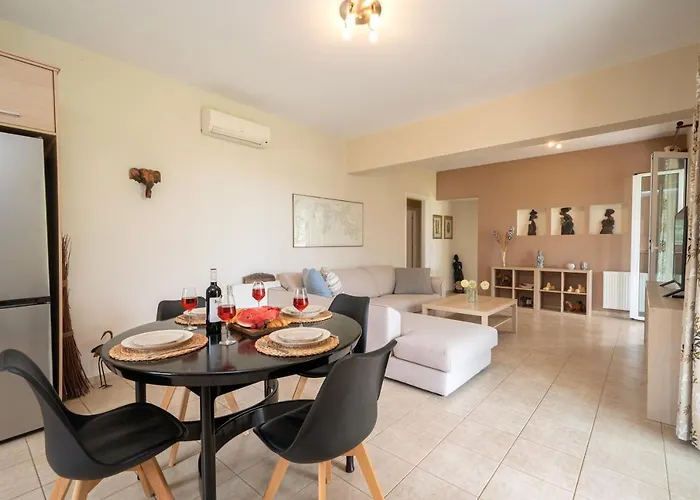 Semesterbostad Cicada