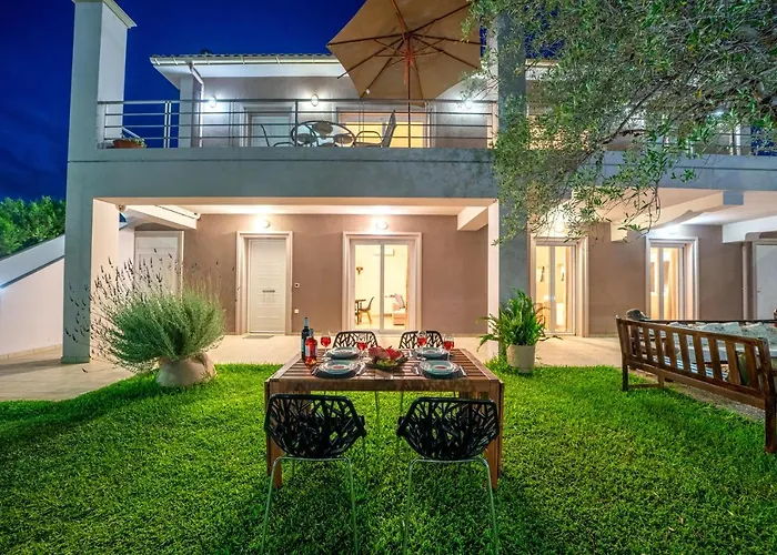 Cicada Semesterbostad *