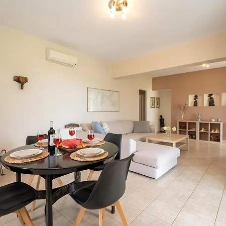 Semesterbostad Cicada