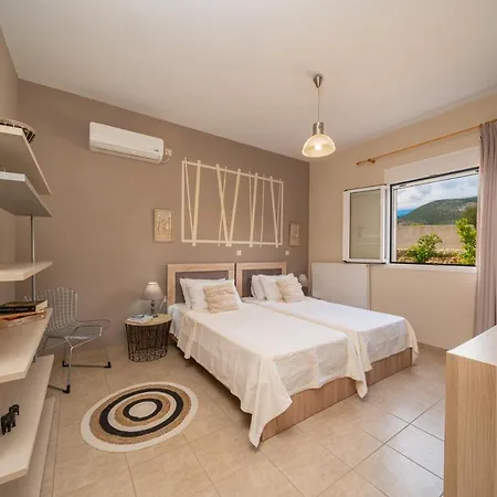 Semesterbostad Cicada Karavádhos