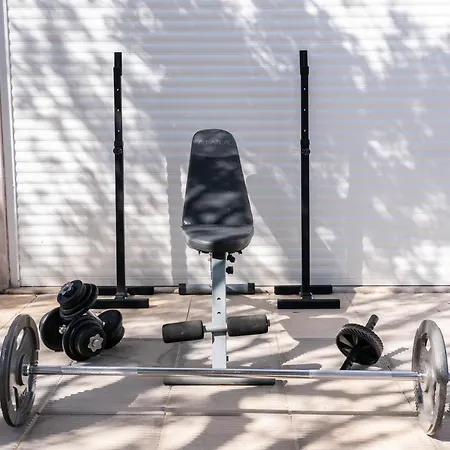 Semesterbostad Cicada Karavádhos